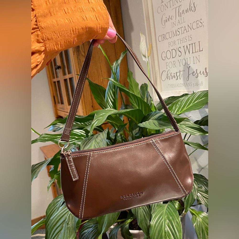 Kenneth Cole Reaction Small Brown Shoulder Bag